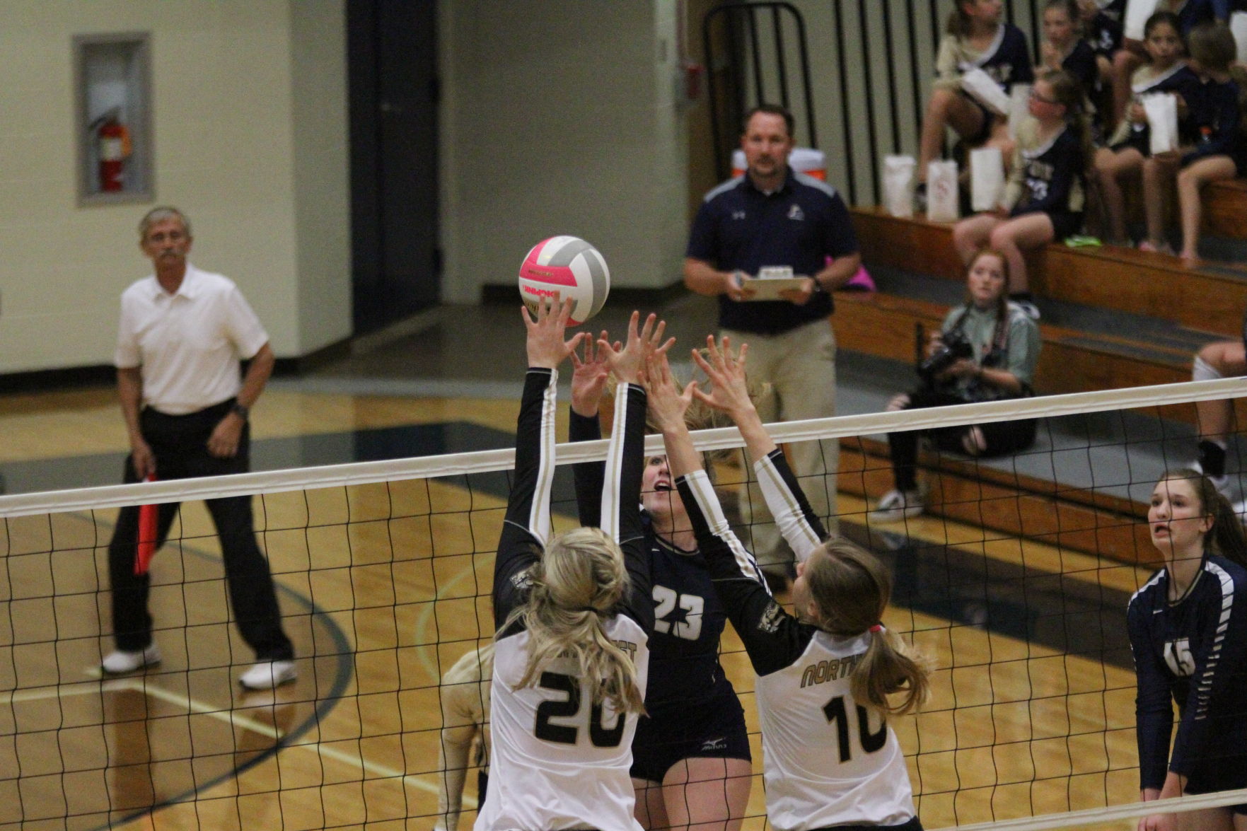 Volleyball (84).JPG
